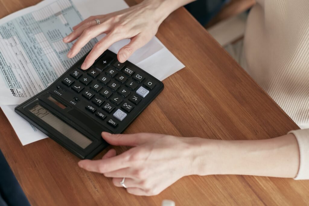 Savesaga free budgeting calculator